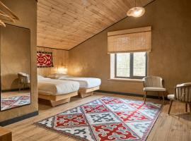 Pristine Hotel