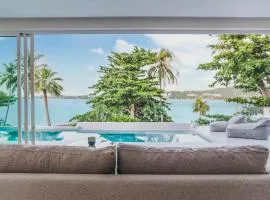 Seaview Beachfront Villa 1