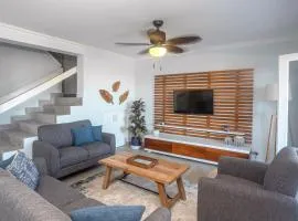 Oceanview 3BR Villa with 3 Shared Pools and Beachfront Resort Access