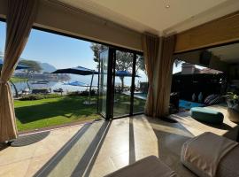 Pecanwood Exclusive Luxury Villa Hartbeesport Dam, luxusní hotel v destinaci Hartbeespoort
