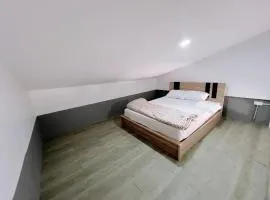 Tim House Thalang Phuket 4,5