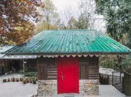 Lenzila Retreat