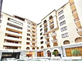 Apricot Art apartments
