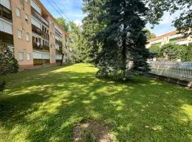 Évy Apartman