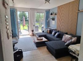 Ferienhaus Möwennest 18, Butjadingen, Tossens, Sauna, Strandkorb, Nordsee, 3 SZ, bis 8 Gäste plus 2 Kleinkinder, готель у місті Бутьядінген
