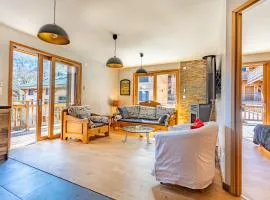 New 5-Person Apartment with Large Terrace