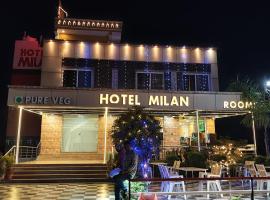 Hotel Milan And Restaurant, hotel v destinaci Kotah Junction