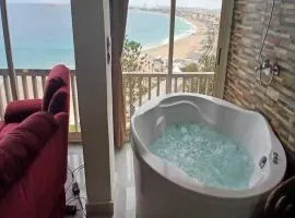 شقه فيو اطلاله رائعه على البحر