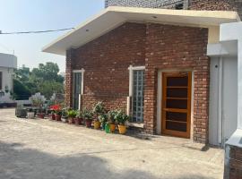 Green Backpacker's Hostel and Homestay, hotel v destinaci Amritsar