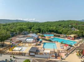 Mobilhome gorges de l'Ard&egrave;che proche du Pont d'Arc, camping Domaine de Chaussy 5 &eacute;toiles, hotel cu spa din Lagorce