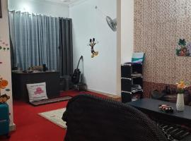 Dolphin Home, βίλα σε Ambāla Cantonment