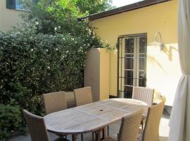 House in the convent, hotel in Chiavari