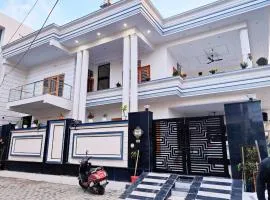 Gangabhumi Homestay - Best family homestay in Haridwar