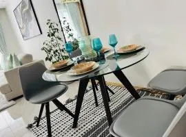 Leshwa house
