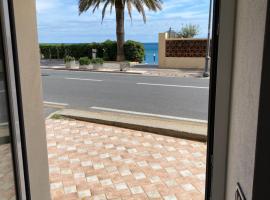 Appartamento piano terra frontale, hotel a Varigotti