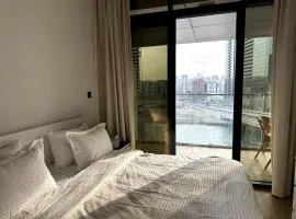 Al Reem - Seaside 1BR Retreat