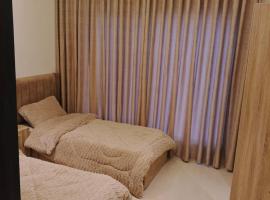 Munifah Grand Hills Chalet and Farm, cottage ở Jurf ad Darāwīsh