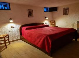 La Cantina, hotel sa Ploaghe