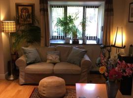 Quiet times away from city noise, but not too far!, hotel in Skelmersdale