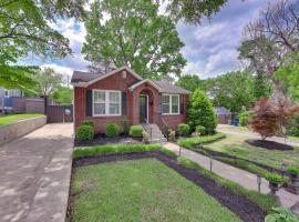 2BD 2BA Bungalow Beautiful Backyard Grill, bungalow em Columbia