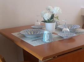 Lover's Nest Guest House, hotel v destinaci Bangad