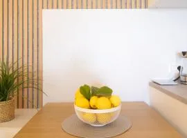 "Villa Asinara - Appartamenti Piano Terra con Giardino"