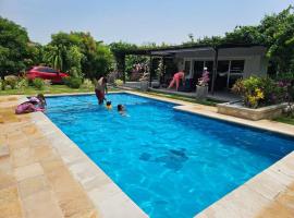 casa campo, hotel in Estación El Salto