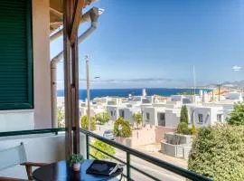 Mariliza's Spacious Maisonette Close to Beaches