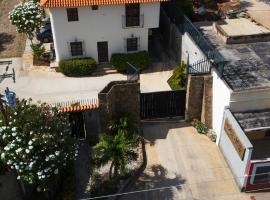 L Otro Pueblo Pampatar, alojamento na praia em Pampatar