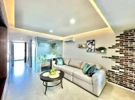 Mar y Cielo Beachfront & free breakfast by Moikka Rentals