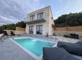 Villa Maria