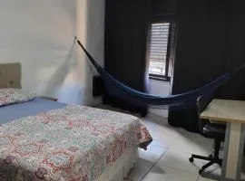 Hostap de frente com sacada
