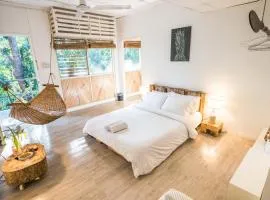 OCEAN Nest with Self-Service Breakfast - AC, Monkeys, Pet-friendly with a Fee