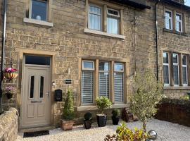 Olive Tree Cottage, hotel v destinaci Golcar