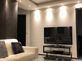 Luxury Loft Design Amazing en Plein coeur de Paris, hotel a La Celle-sous-Gouzon