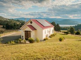 The Chapel, hotel in Wattle Grove