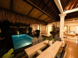 Stylish Tropical Villa Barroso Canggu Shortcut