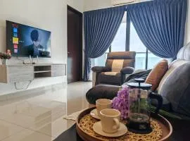 Symphony Tower High Floor 2 Bedroom with Netflix & Wi-Fi