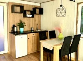 Resort EDEN - domki, pokoje, apartamenty
