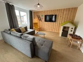 La Jonquille, Appartement Centre Ville de Gérardmer, linge et ménage inclus