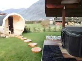 Chalet Familial avec Jacuzzi