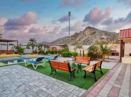 Fujairah Farmstay Mountain view Pool BBQ Kids area