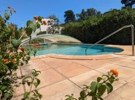 Grande Maison avec piscine, parking et wifi