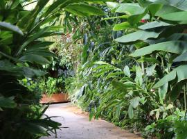 Amigunan Tropical Mini Resort, ξενοδοχείο σε Willemstad