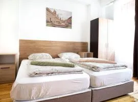 Nova Guesthouse - Private En-Suite Rooms I Sofia Center I Self Check-In