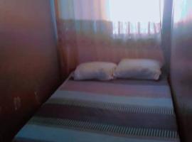 BISO INN Guesthouse, Bar & Lodge, hotel v destinaci Alimosho