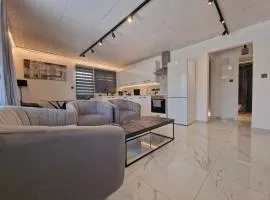 Modern House in Touristic Pyla - Oroklini!