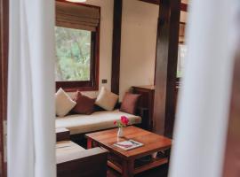 Do Luong Legend Camping & Resort, chata v destinaci Kon Rung (1)