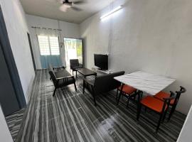 CK Homestay Parit Buntar Perak, hotel v destinaci Bagan Serai