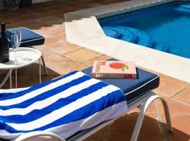 Casa Del Sol Villa by Hostlovers